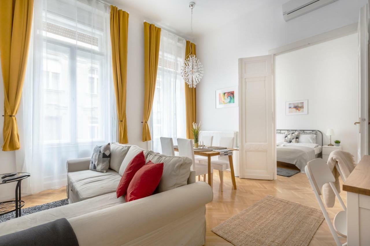 Exclusive Downtown Bella Home Budapest Luaran gambar